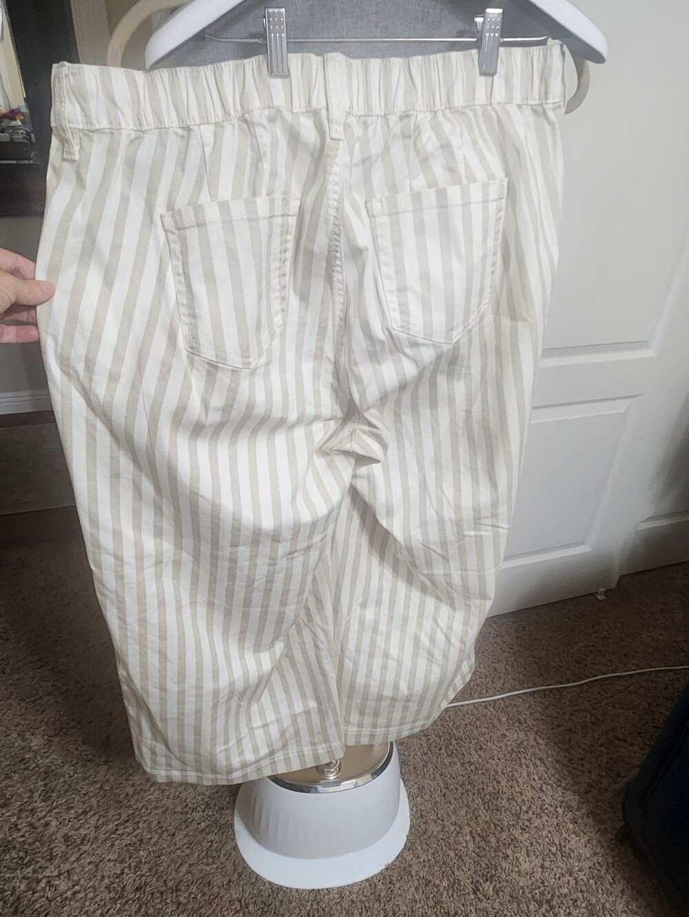 Torrid Weekend Wide Leg Ankle Pants Tan & Cream Striped Size 16 (1) - Picture 5 of 9